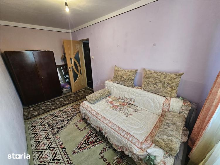 Garsonieră decomandată în Calea Caransebeșului