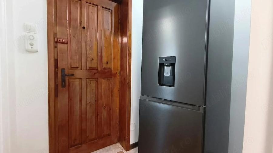 Apartament cu 2 camere semidecomandat în Gojdu