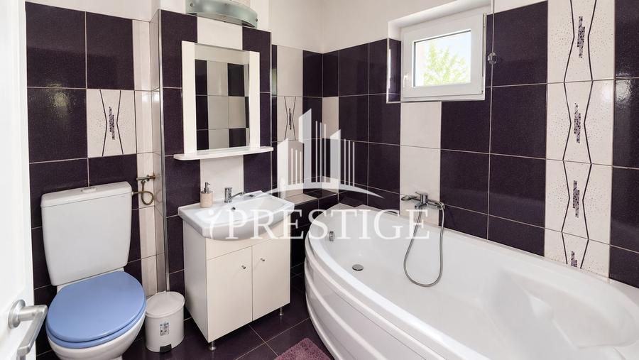 Apartament cu 3 camere decomandat în Calea Dumbrăvii