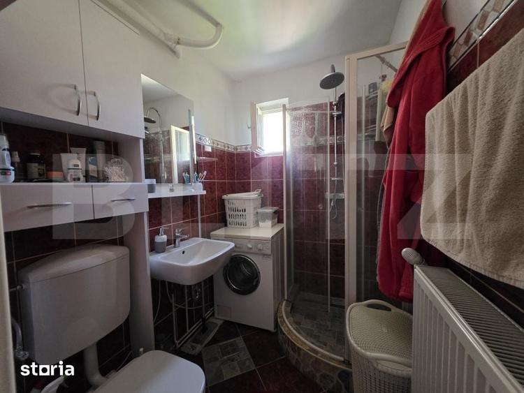 Apartament cu 3 camere semidecomandat în Micro 14
