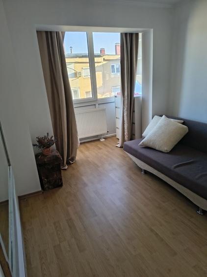 Apartament cu 2 camere nedecomandat în Central