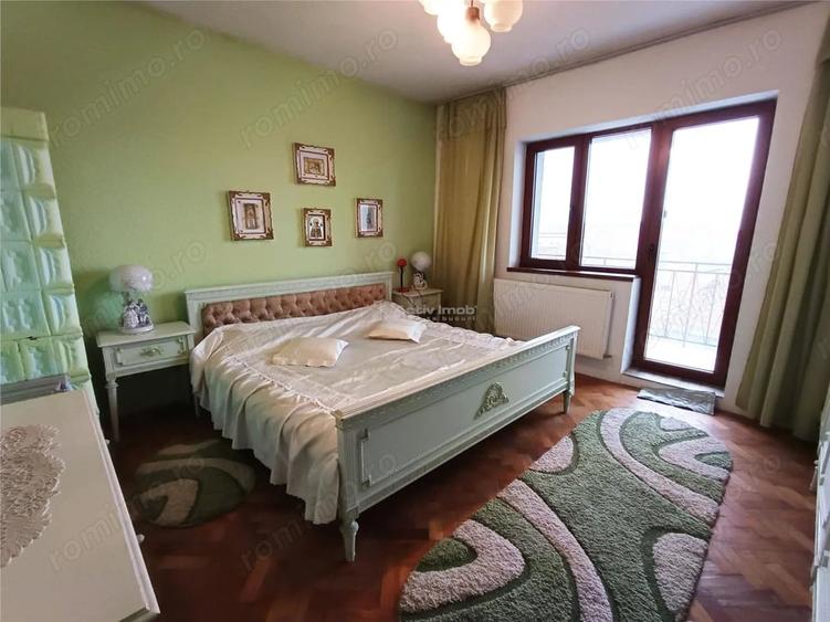 Casă cu 2 camere cu Piscina în Central