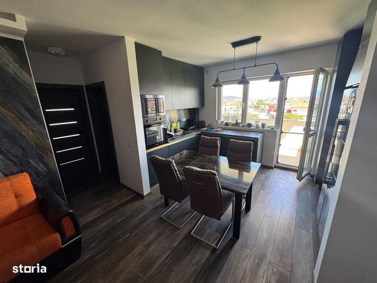 Apartament cu 2 camere, mobilat în Lupeni