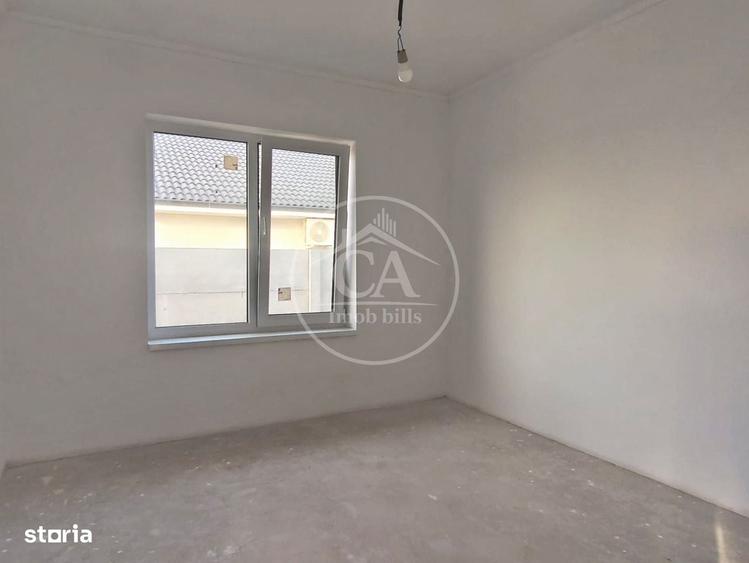 Casă cu 4 camere decomandat cu Teren 545 Mp în Sântandrei