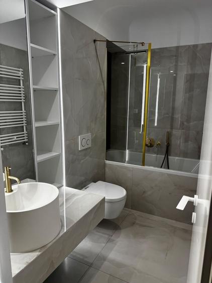 Apartament cu 2 camere semidecomandat, mobilat în Pipera