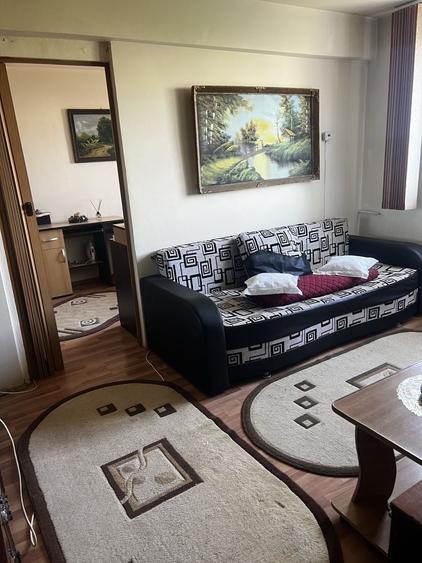 Inchiriez apartament 2 camere - 1