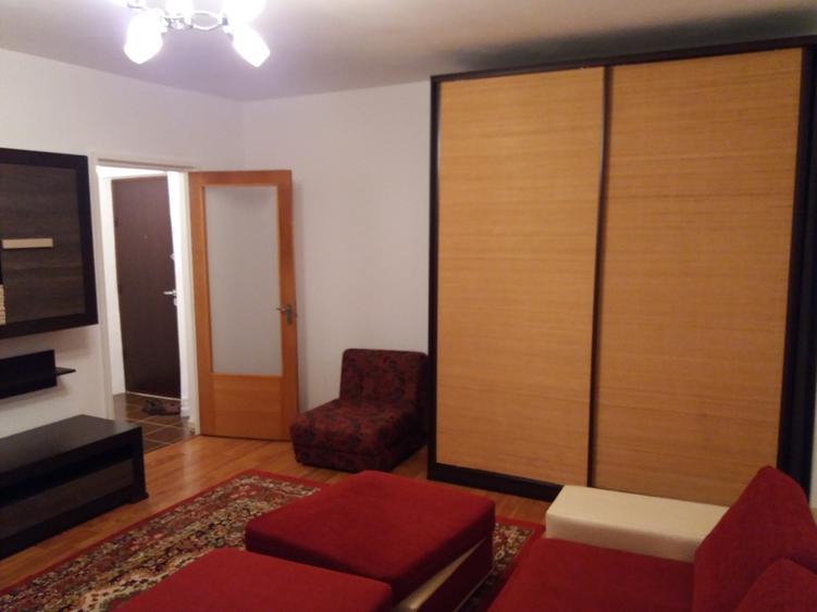 Garsonieră decomandată în Nerva Traian