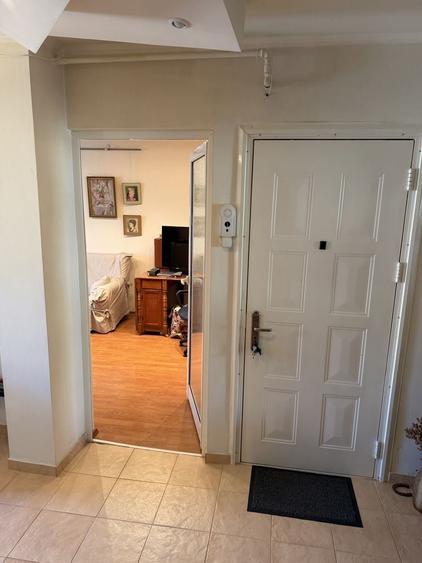 Apartament 2 camere, bl. D24, et. 3, langa Mall - 7
