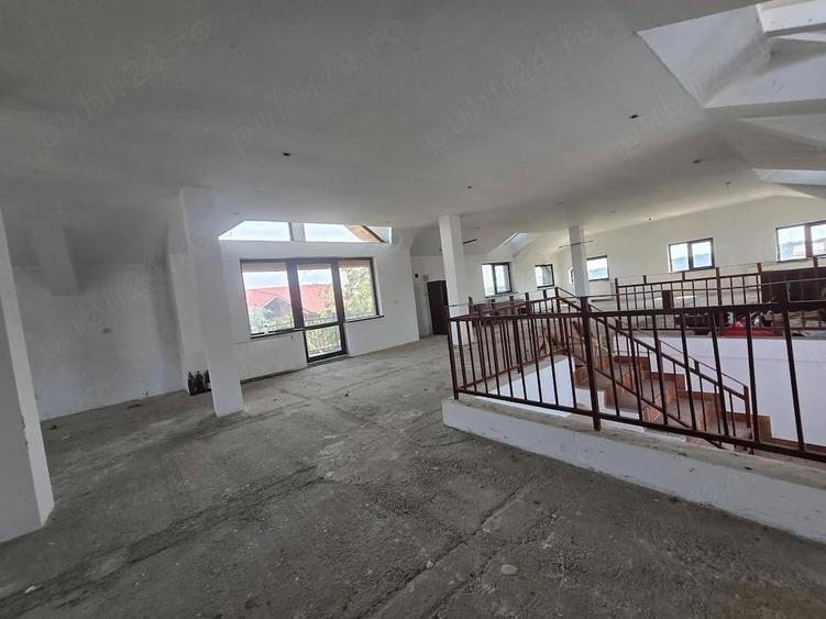 Casă cu 6 camere cu Teren 500 Mp în Cernica
