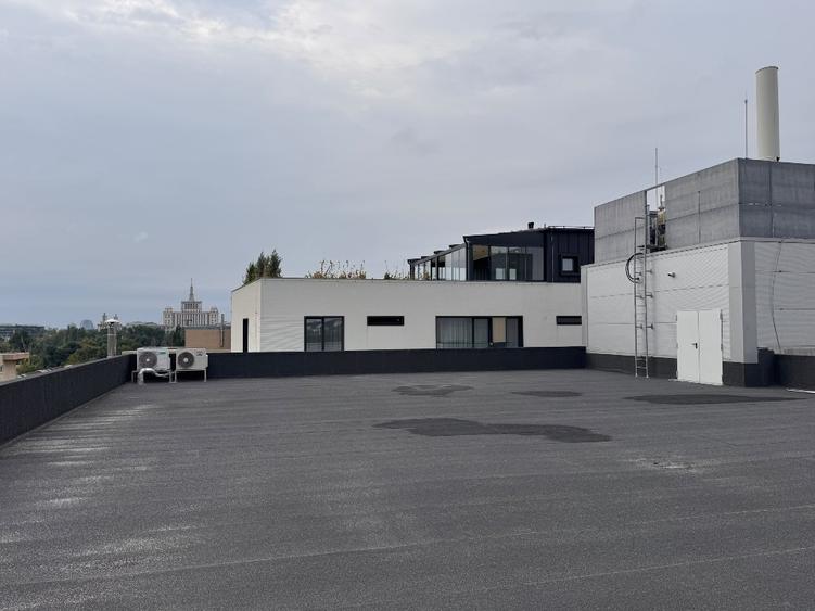 Spațiu comercial, de 1,500 mp, în Băneasa