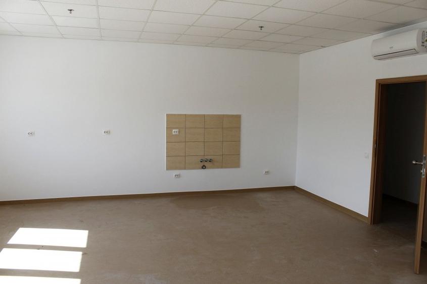 Spațiu industrial, de 970 mp, în Apahida