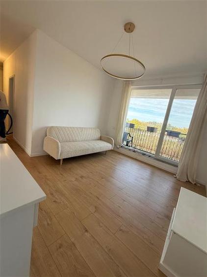Apartament cu 2 camere semidecomandat în Tunari