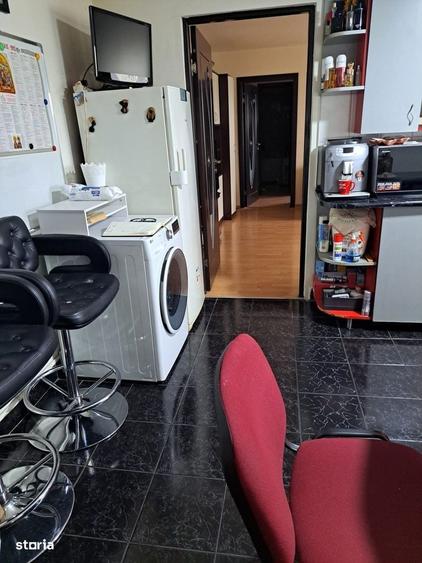 Apartament Rogerius cu 3 camere, 2 bai tip RB situat la etajul 3 din 4 - 9