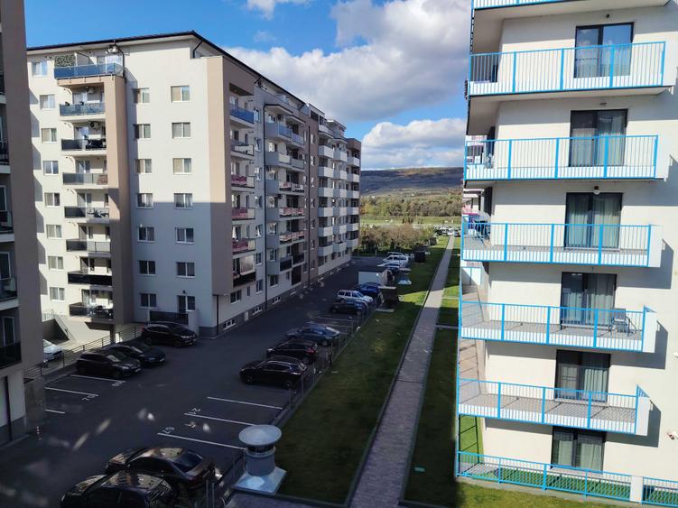 Apartament cu 2 camere decomandat în Florești