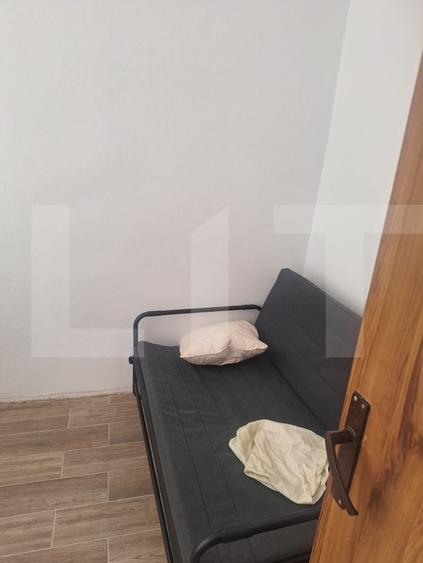 Garsonieră decomandată, mobilată în Nădrag