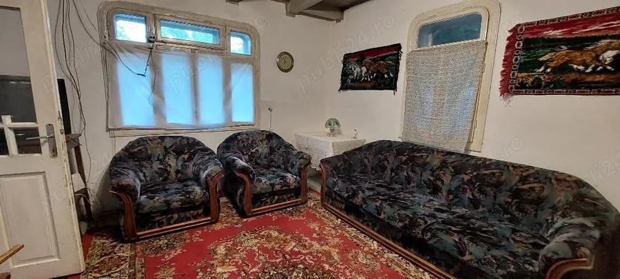 Teren de 8200 mp, în Albești