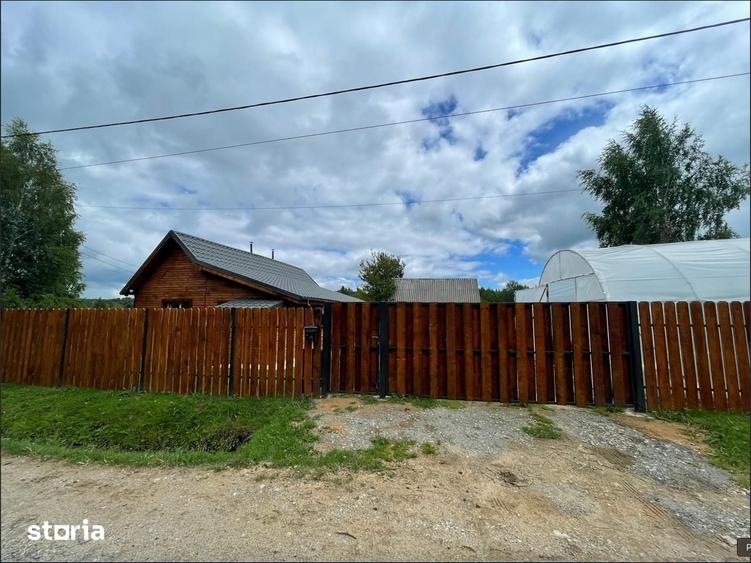 Casă cu 3 camere cu Teren 750 Mp în Călățele