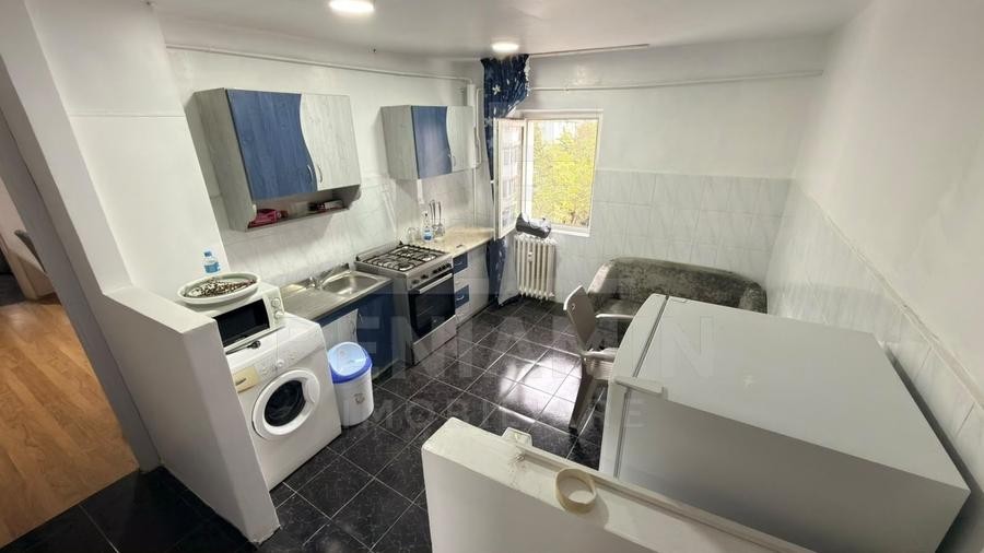 Apartament cu 2 camere semidecomandat, mobilat în Brazda lui Novac