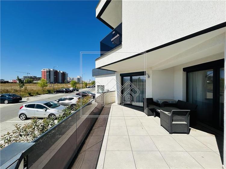 Apartament cu 2 camere decomandat în Exterior Sud