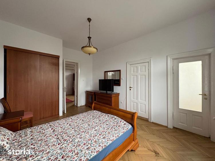 Apartament cu 3 camere în Domenii