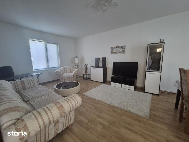 Casă cu 4 camere cu Teren 400 Mp în Craiovei