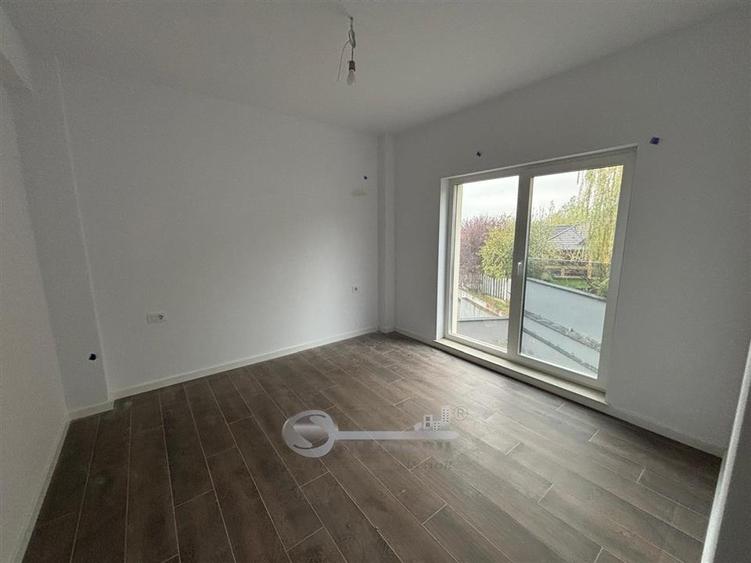 Apartament cu 2 camere semidecomandat în Bucium