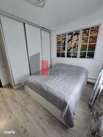 Apartament cu 3 camere decomandat în Crângași