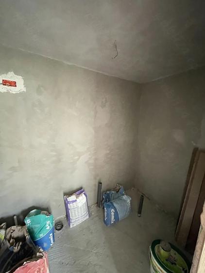 Casă cu Teren 1411 Mp în Măderat