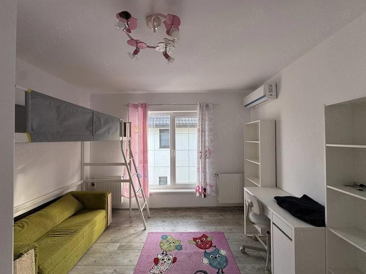Casă cu 4 camere cu Teren 550 Mp în Crevedia