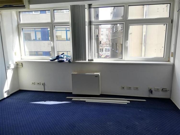 Vanzare spatii birouri - 230 mpc - pret/etaj - 4