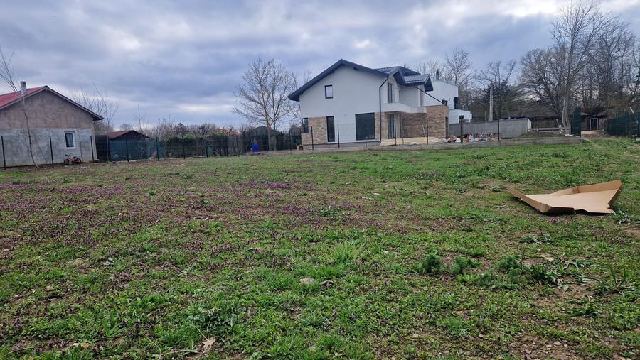 Teren Construcții intravilan de 963 mp, în Snagov