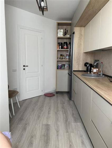 Apartament cu 2 camere decomandat, mobilat în Aeroport