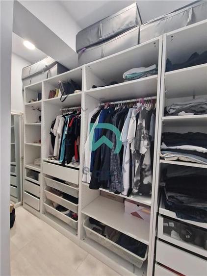 Apartament cu 4 camere decomandat, mobilat în Tractorul