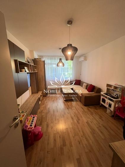 Apartament cu 2 camere decomandat, mobilat în Central