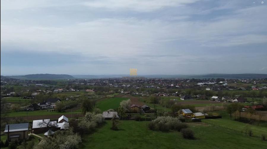 Teren de 5800 mp, în Mitocași