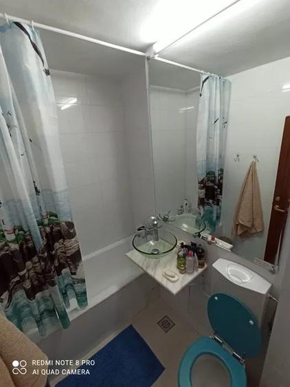 Apartament cu 2 camere semidecomandat, mobilat în 1 Mai