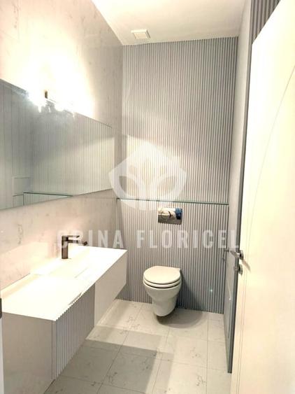 Apartament cu 5 camere decomandat, mobilat în Primăverii
