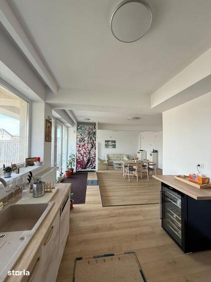 Casă cu 4 camere cu Teren 227 Mp în Central