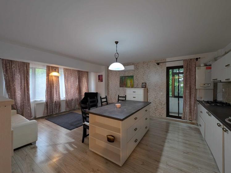 Inchiriere apartament 2 camere - 3