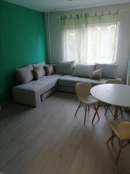 Inchiriere ap. cu 3 camere - 6