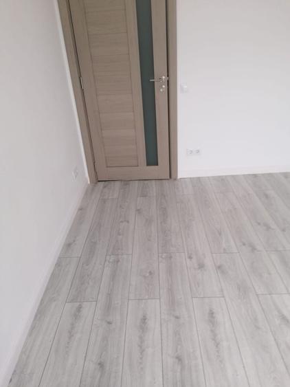 Vand apartament 2 camere - 1