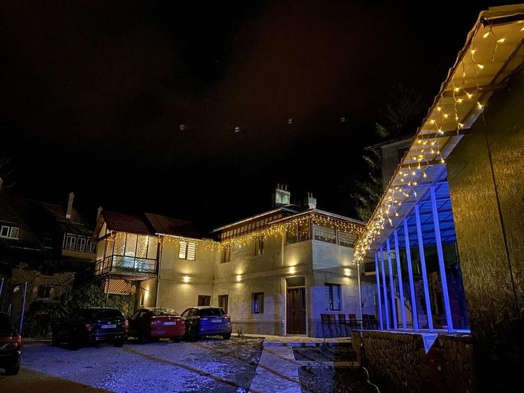 Casă cu 4 camere în Central
