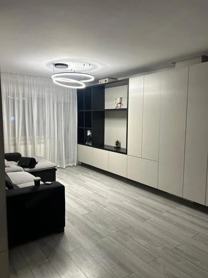 Apartament cu 3 camere în Central