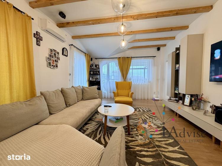Apartament cu 4 camere, mobilat în Est