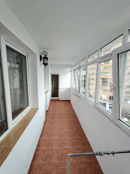 Apartament cu 4 camere decomandat în Ampoi 2