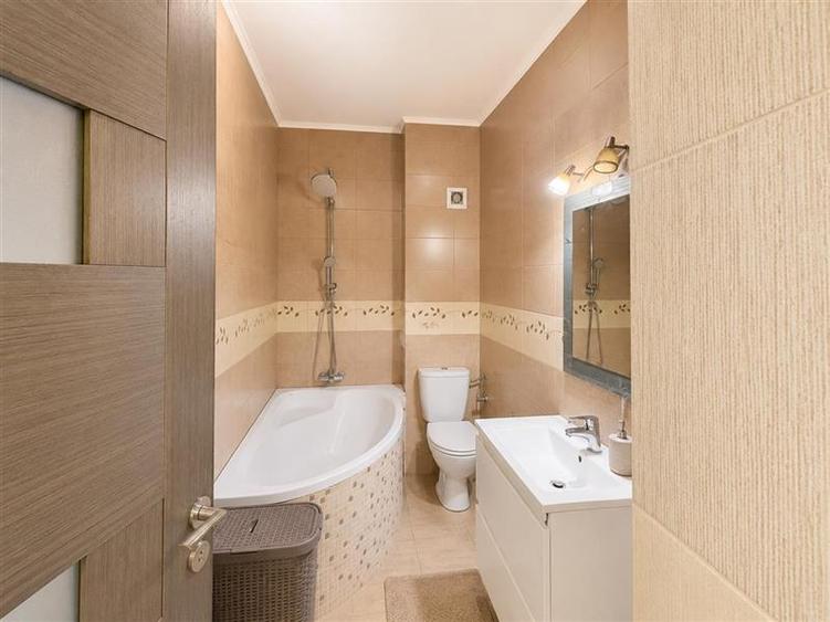 Apartament cu 2 camere decomandat, mobilat în Dâmbu Pietros