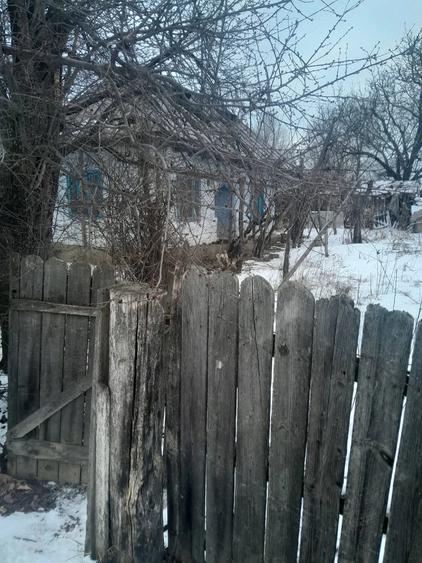 Teren de 2200 mp, în Berești
