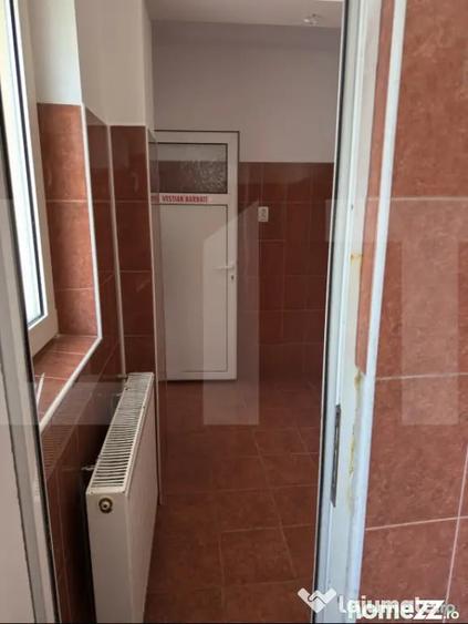Spațiu comercial, de 480 mp, în Central