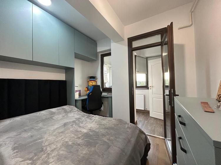 Apartament cu 3 camere decomandat, mobilat în Cug