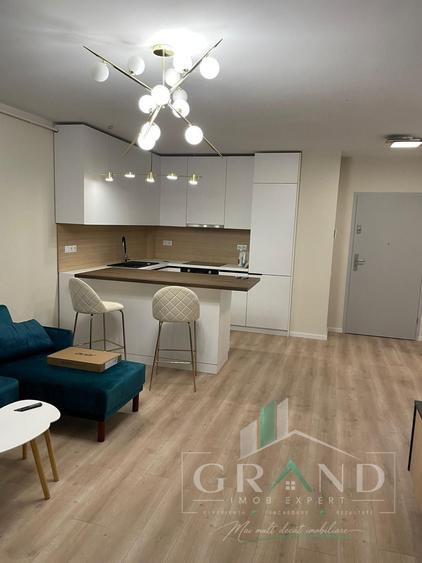 Apartament cu 3 camere semidecomandat, mobilat în Mănăștur